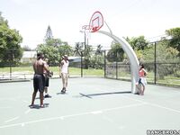 Michelle Martinez - Copines de basket-ball