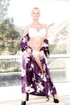 Joslyn James pipe