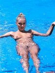 Maya Gold, la sexy star du porno hongrois
