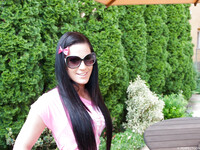 Athina Love est la bula hongroise la plus sexy
