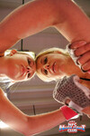 Nataly Von et Nikky Thorne luttent