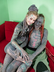 Anuskatzz la chatte bizarre tatouée