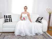 Anna Khara la mariée salope