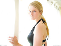 Mandy Snyder l'adolescente au gros cul