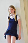 Sharlotte la jeune fille amateur de 18 ans