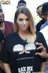 Brooklyn Chase bites noires suce