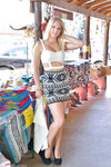 Lacey Johnson s'exhibe