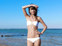 Mia D sur la plage