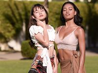 Sowan, Chloe - Filles sexy