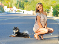 Kennedy Leigh la jeune fille mignonne
