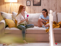 Kaira Love et Valentina Lapiedra tombent amoureuses l'une de l'autre