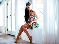 Kira Noir baise doucement