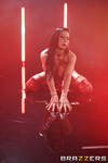 Madison Ivy baise doucement