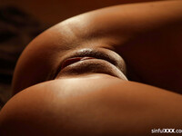 Paula Shy a des relations sexuelles romantiques
