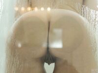 Brandi Love - Milf in the shower
