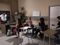 Tia Cyrus - Le professeur d'éducation physique noir