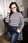 Gina Valentina et Whitney Wright se lèchent mutuellement