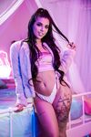 Gina Valentina, l'amoureuse de la búja