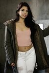 Gina Valentina la salope d'à côté