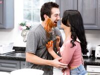 Gina Valentina et son voisin