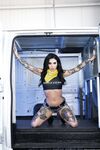 Joanna Angel et Nicolette Shea sont les braqueuses en vogue