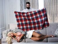 Nicolette Shea trompe son mari