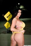 Romi Rain enlevée