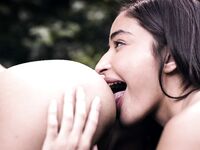 Le sexe lesbien tabou d'Emily Willis et Gianna Dior