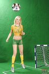Yasmine Gold, la footballeuse sexy