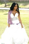 Priya Rai baise au mariage
