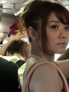 Mari Motoyama la japonaise sexy qui baise