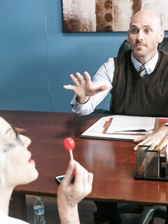 Harlow Harrison - Le professeur strict