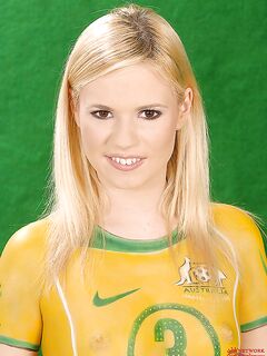 Yasmine Gold, la footballeuse sexy