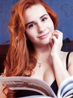 Nicole La Cray - MetArt